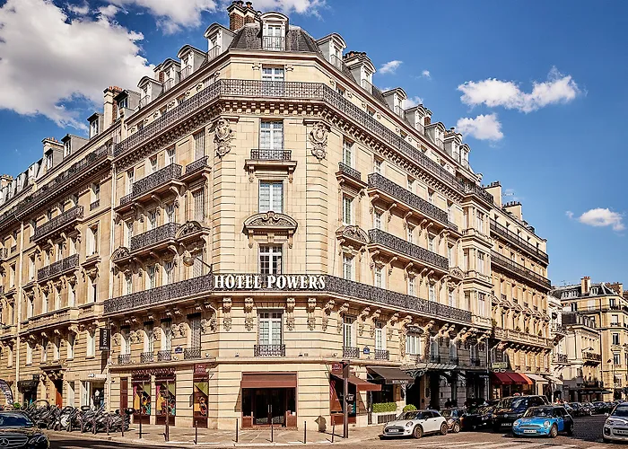 Grand Powers Hotel Paris